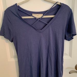 Cross cross front T-shirt used